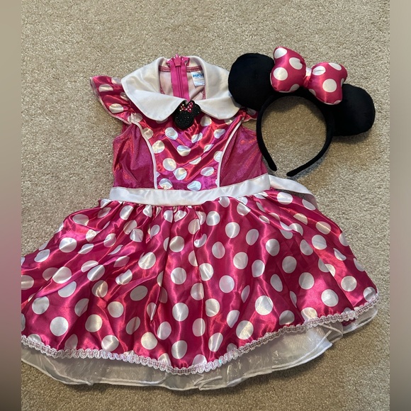 Minnie Mouse Toddler Costume - Picture 2 of 4